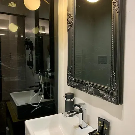 Toledo Boutique לינה וארוחת בוקר *