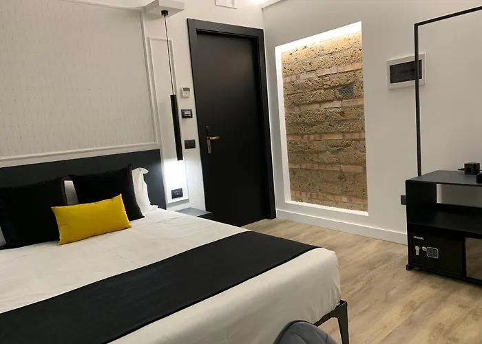 Toledo Boutique Neapol