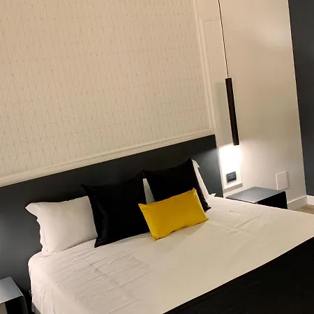 Alojamento de Acomodação e Pequeno-almoço Toledo Boutique 4*